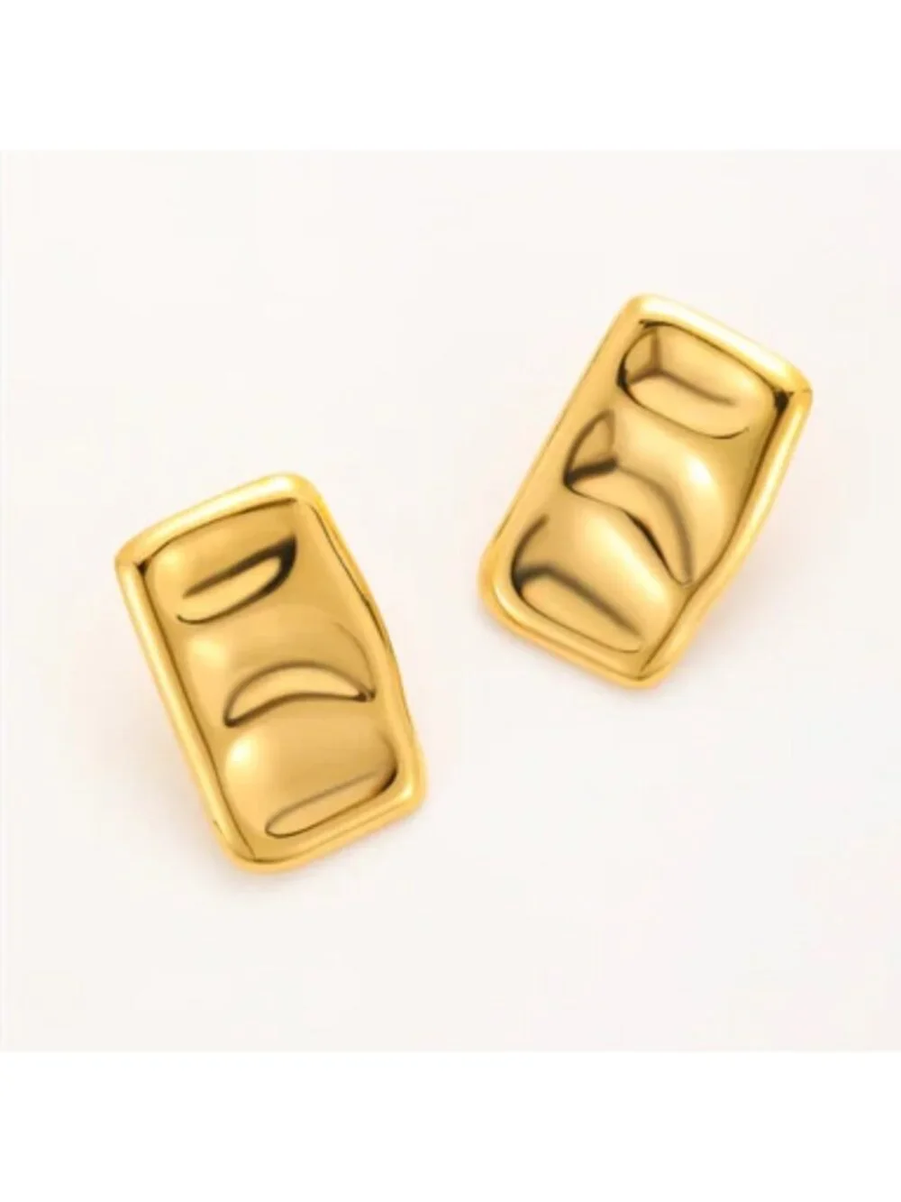 New! Classic Gold Bar Earrings (1025) NWOT